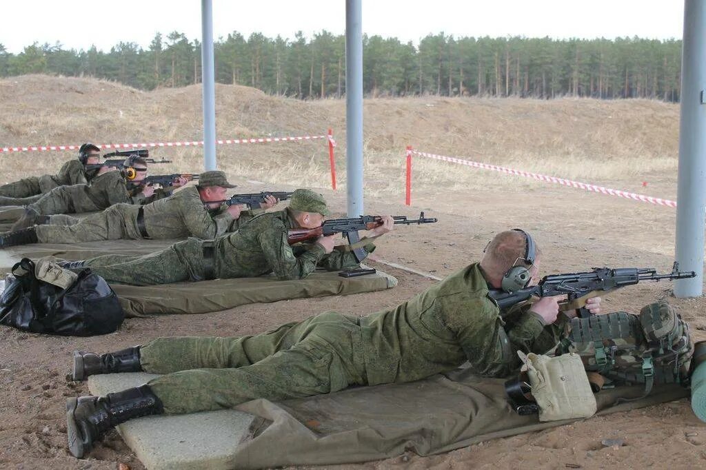 Полигон для стрельбы. Один выстрел one shot 2021. Отр выстрел. Двух ракетная точка у. Тактический ракетный комплекс 9к79-1 «точка-у».