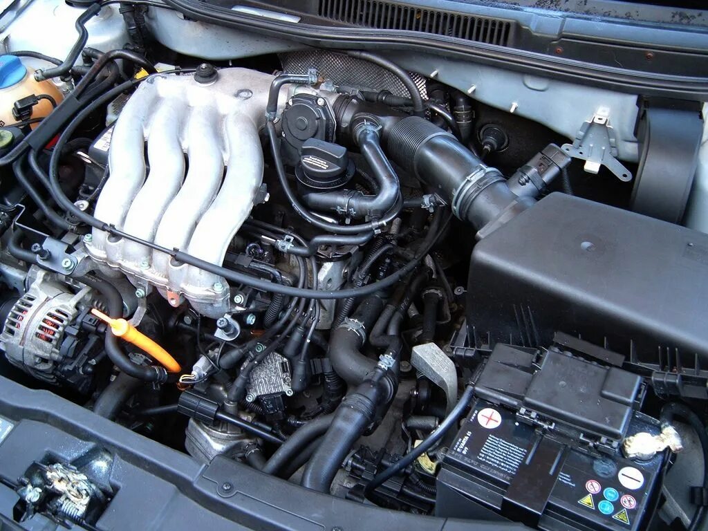 Нулевой двигатель. Golf 4 GTI двигатель. Гольф 4 мотор 2.0. Golf 4 2.0 Motor. VW Bora 2.0 мотор.