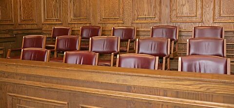 Обвинительный вердикт коллегии присяжных заседателей