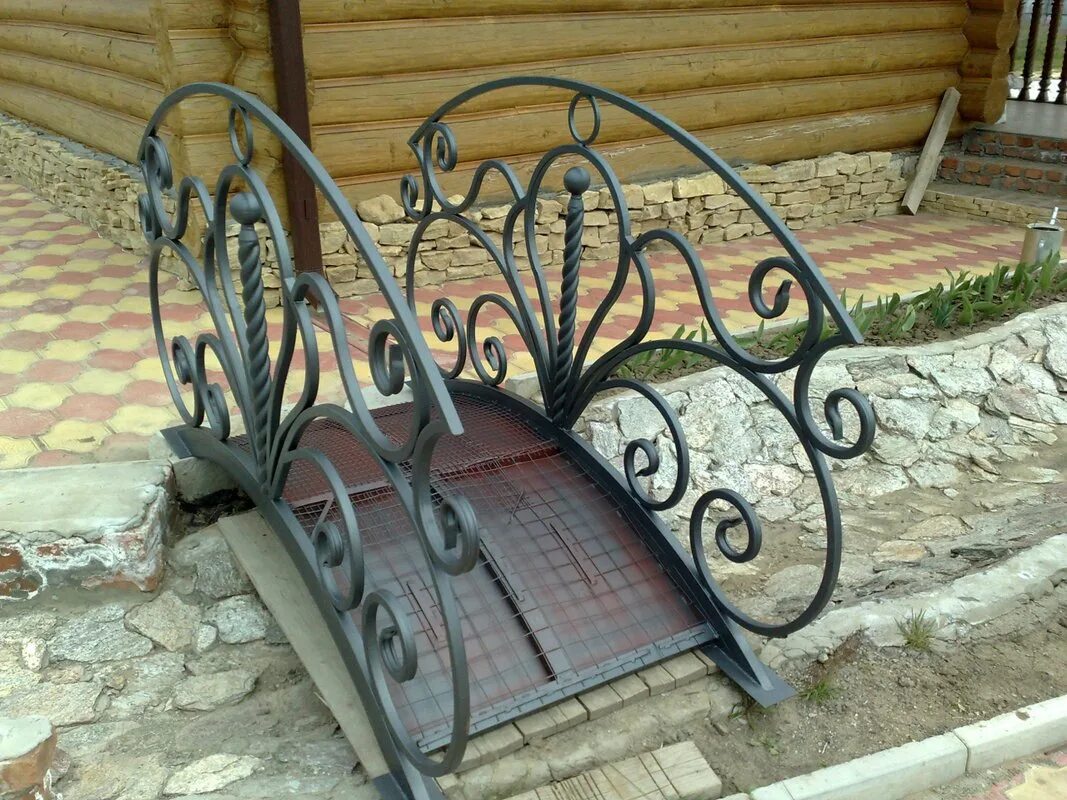 Какие есть изделия из металла. Изделия из металла. декоративные изделия из металла. изделия художественной ковки. изделия из кованного металла.