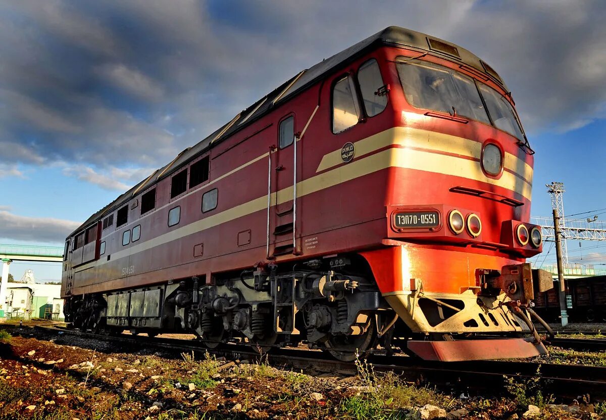 пассажирский тепловоз тэп70бс. тепловоз тэп70бс кжд. тэп70 тепловоз. тэп70 тепловоз тепловозы. тепловоз тэп70.