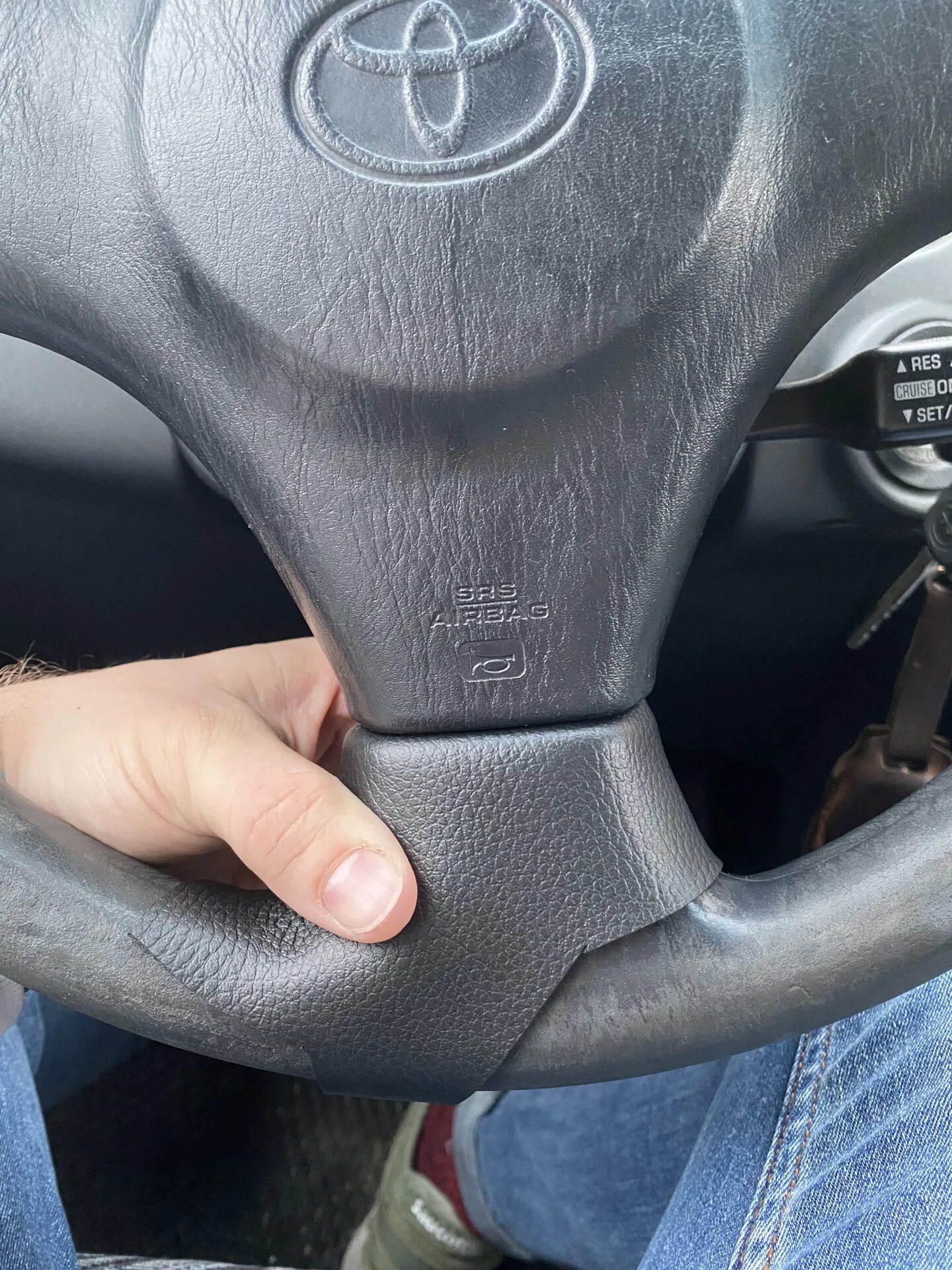 Как снять кожу с руля Перетяжка кожей руля автомобиля