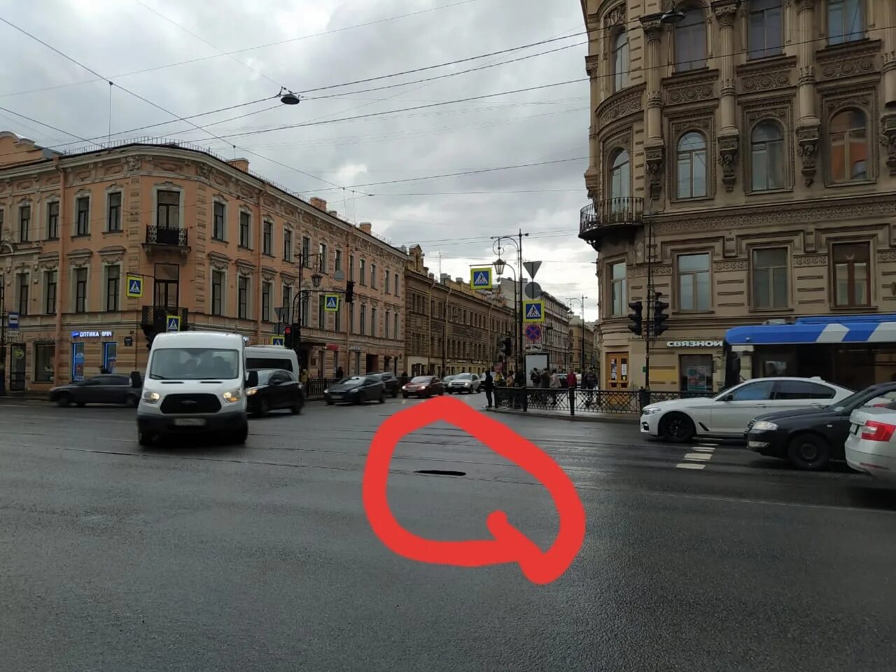 Полицейский автомобиль. Стрельба в центре питера. Центр петербурга улица рубинштейна. Попадая в центр петербурга. Европейская столица санкт-петербург.