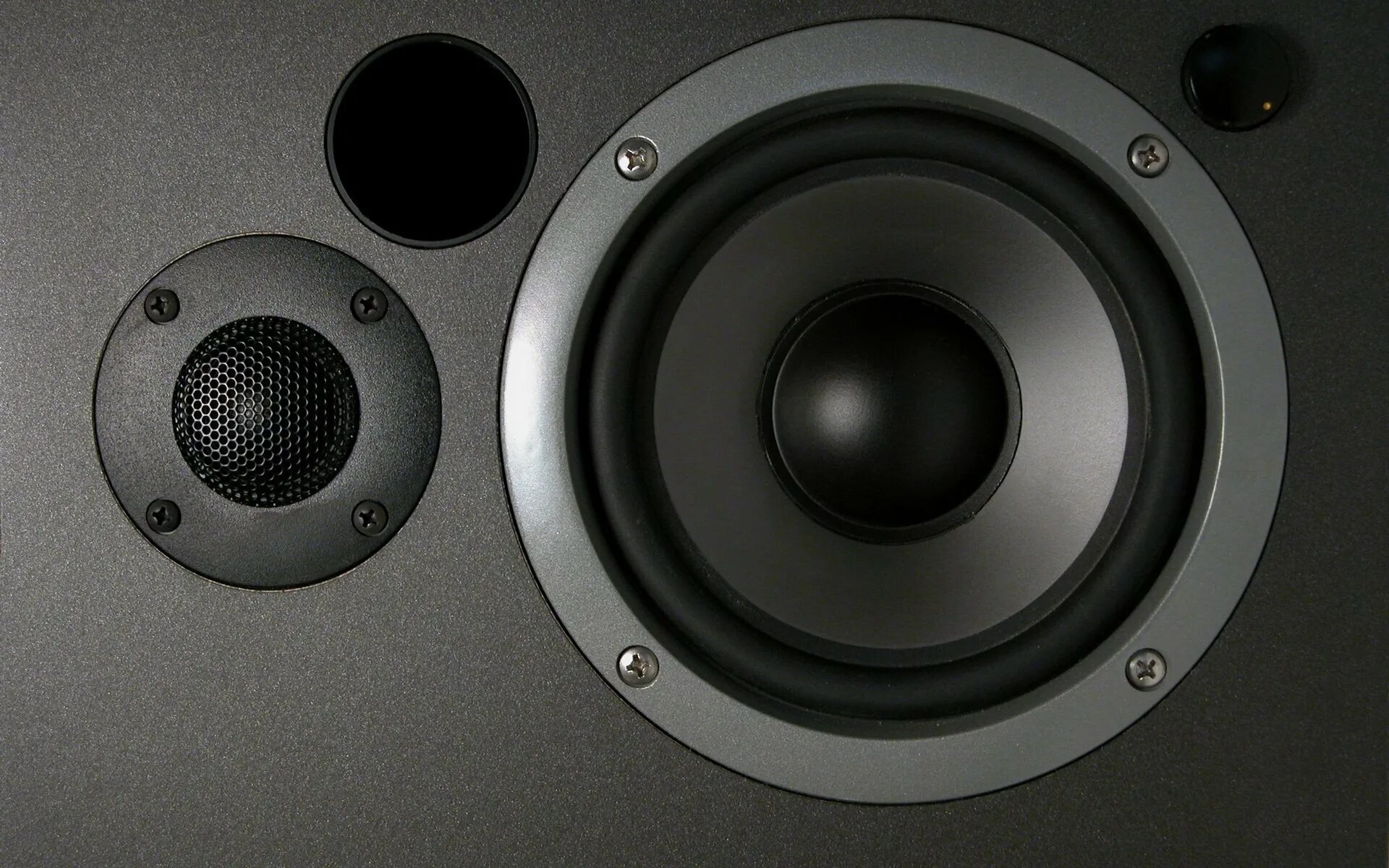 Динамик издает звуки. Колонки azona rs - 360. yamaha 555 акустика динамики. колонки jmlab-spectral-908.1. jbl sr4735a.