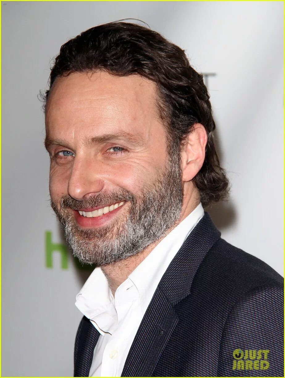 Эндрю линкольн фото. Эндрю линкольн 2019. Эндрю линкольн рик граймс. Гаэль андерсон и эндрю линкольн. Эндрю линкольн.