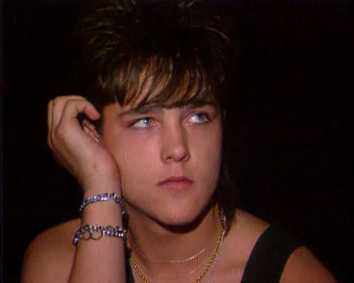 Ласковый май седая ночь. Ласкобай. Седая ночь кавер. Концерт шатунова 1988. Песня ласковый май седая ночь.