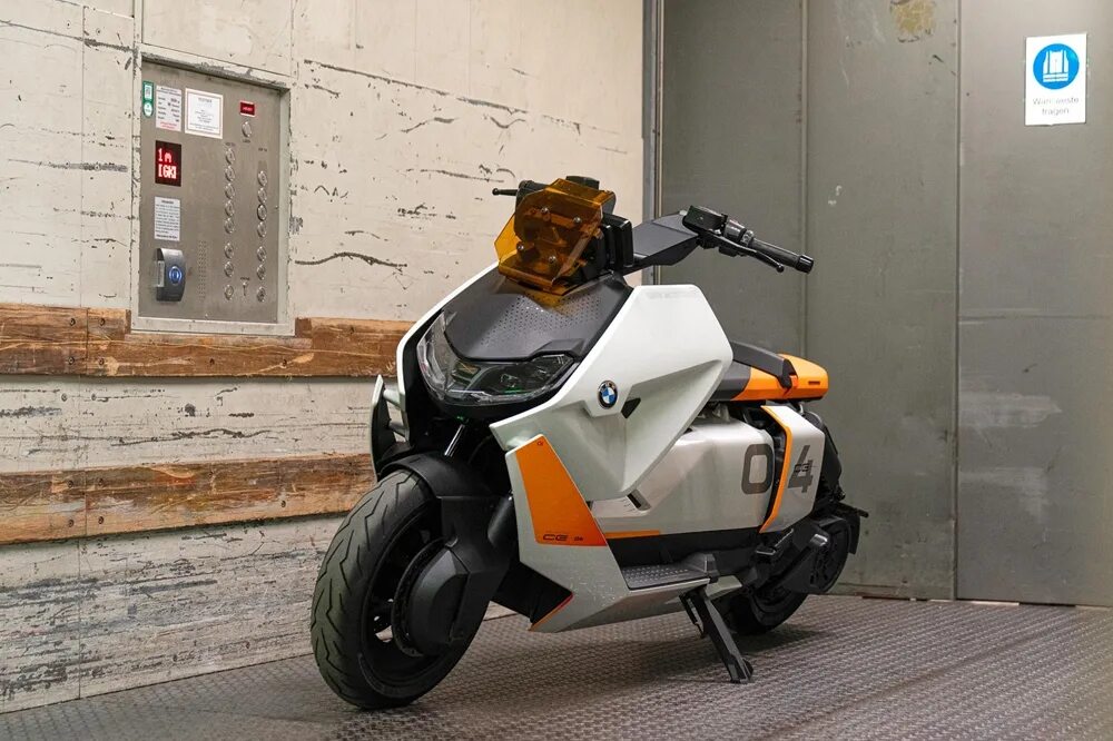 Bmw ce. Скутер бмв фото. Bmw ce. Bmw ce. Скутер bmw ce04.