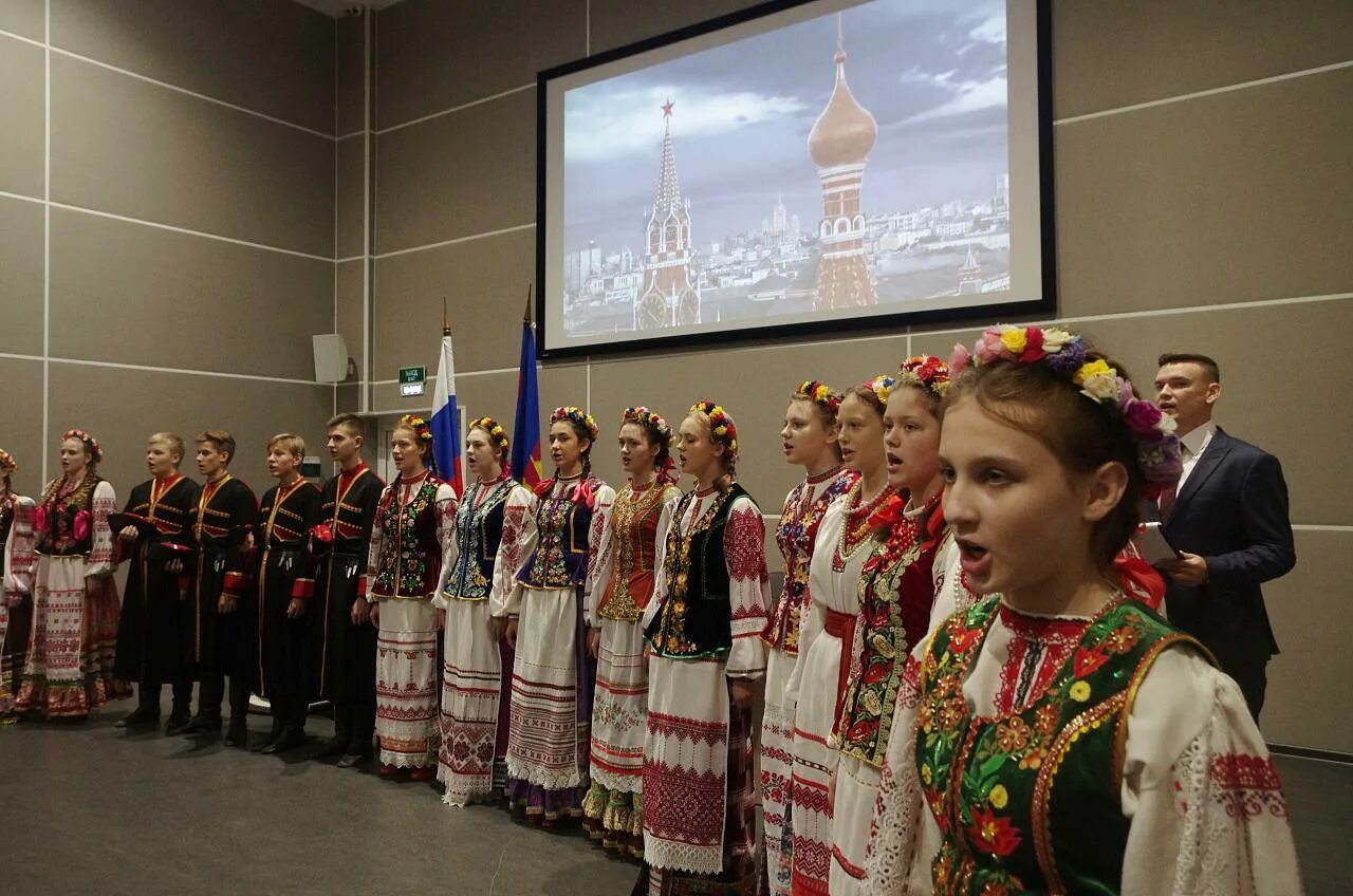 Лапина министр культуры Краснодарского края. Лапина министр культуры Краснодарского края фото. День работника культуры краснодарского края