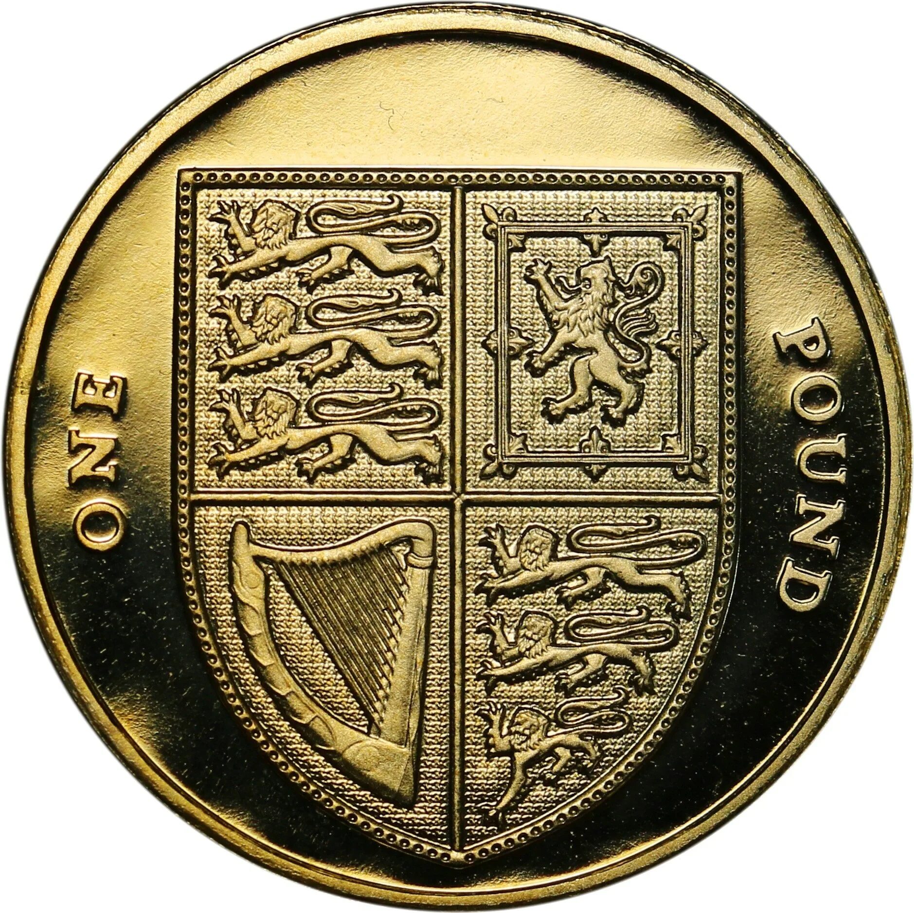 First coins. Монета 1 Паунд. Монета 1 фунт стерлингов. Великобритания 1 фунт 2012. Монета one pound Elizabeth.