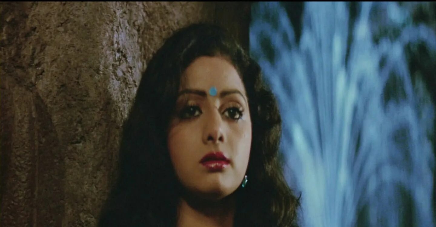Indian full movies. Кирти суреш. Шридеви мистер индия. Mr india, 1987. Indian full movies.