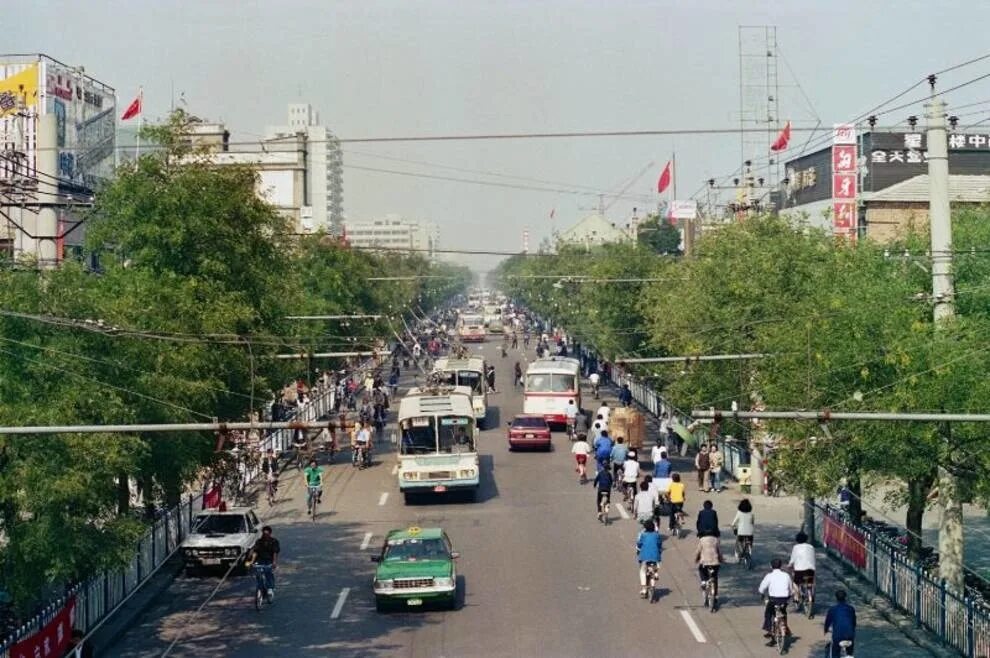 Китай в 90 годы. Пекин 1980. Китай 1980-е. Китай в 80-е. Китай в 90 годы.