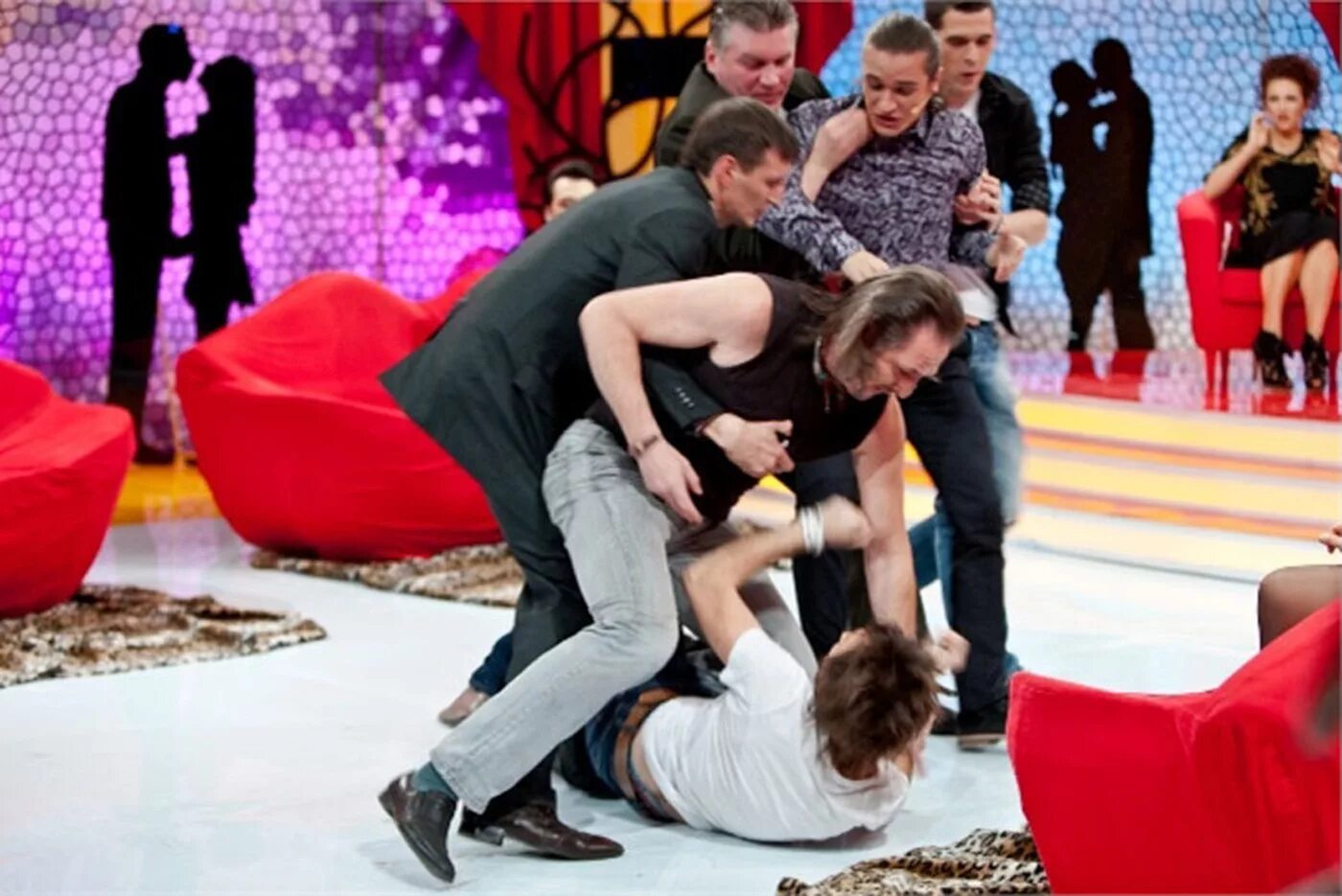 мужское женское 2005. юлия барановская шоу мужское женское. ведущая модного приговора эвелина хромченко. юлия барановская и гордон. василиса володина лариса гузеева роза сябитова.