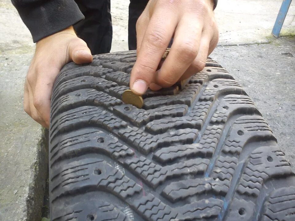 Колесо йошкар ола шины каталог. Резина Goodyear ULTRAGRIP 500. Шина Пирелли ультра грип 500. Шины липучка Ultra Grip. Goodyear Ultra Grip 9+.