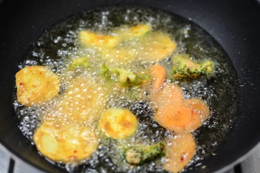 Термическая обработка жиров. Термическая обработка жиров. Изменение белков при технологической обработке. Тепловая обработка жарка. Изменение жиров при тепловой обработке.