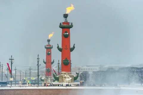 Ростральные колонны