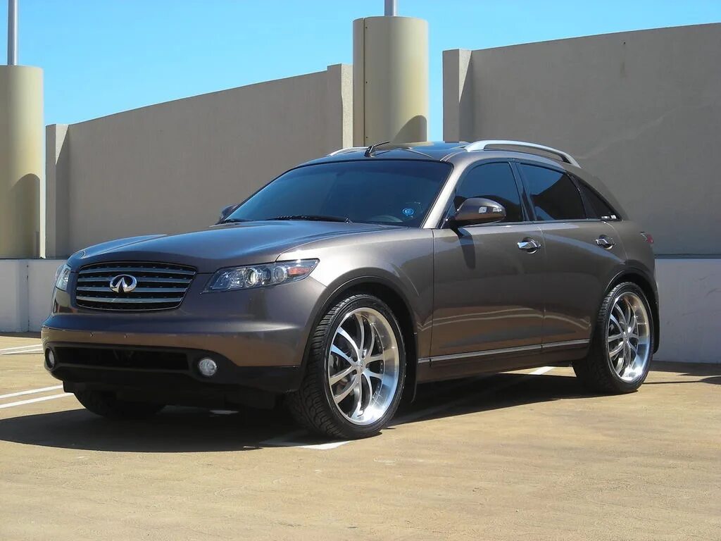 Купить инфинити бу в россии. Infiniti fx35. Инфинити fx45 s50. Infiniti fx45 2003. Infiniti fx35 Tuning.