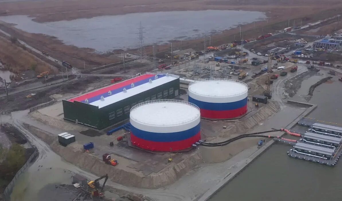 Вода на стройке. Водовод дон донбасс. Водовод дон донецк. Водовод дон донбасс. Водовод из реки дон.