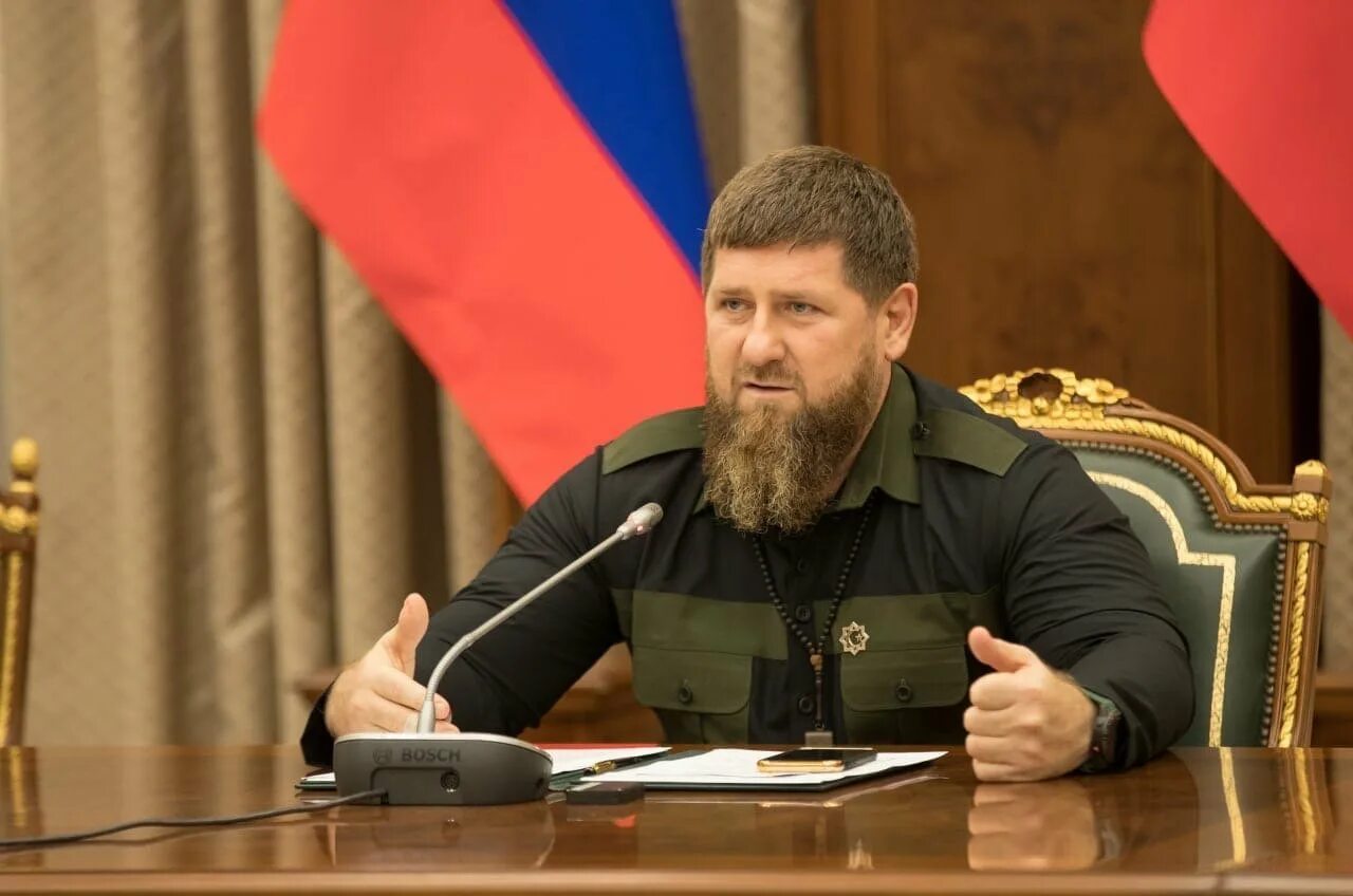 Кадыров заявил о готовности отдать. Глава чечни рамзан кадыров. рамзан кадыров 2025. чечня рамзан кадыров. рамзан кадыров 2007.