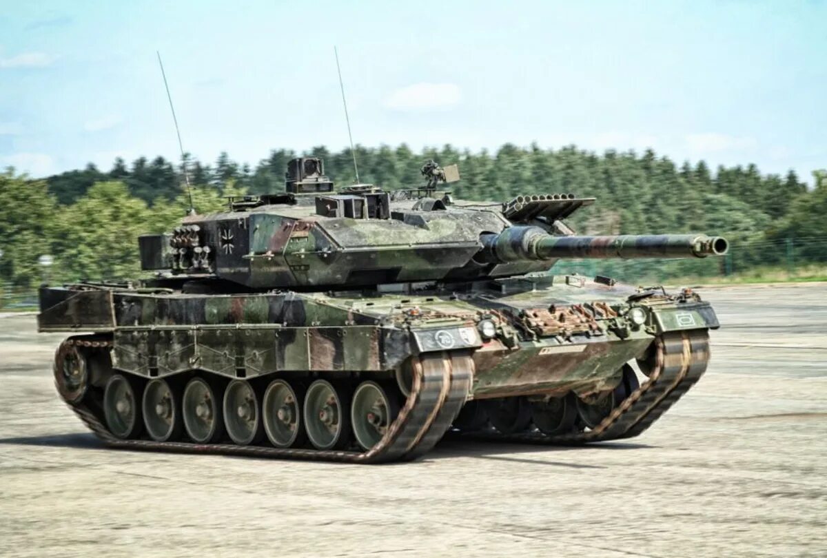 Танк leopard 2a5. Танк leopard 2a6. Leopard 2a7 130mm. Танк leopard 2a6. Леопард 2.