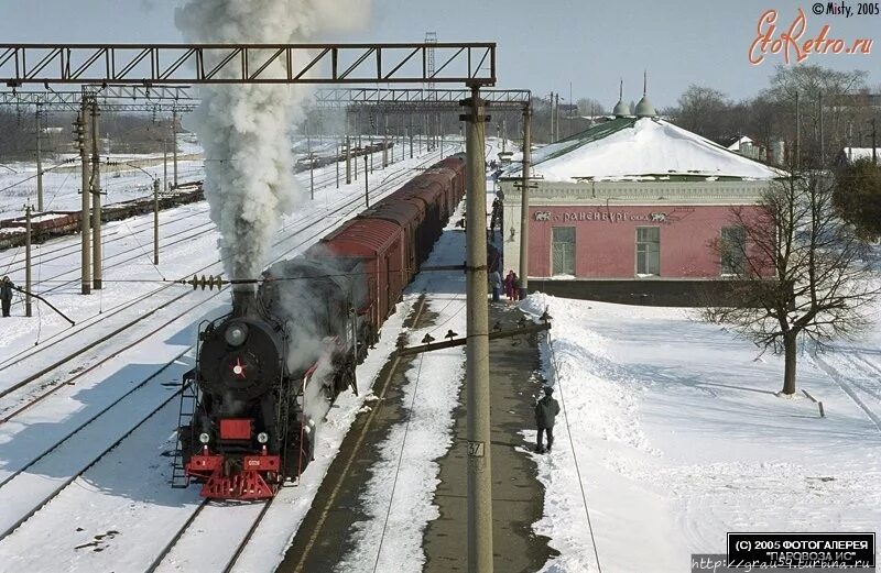 Ртищево кирсанов. Паровоз л-0026 Ртищево. Раненбург станция Липецкая. Памятник паровоз Ртищево. Чаплыгин станция Раненбург.