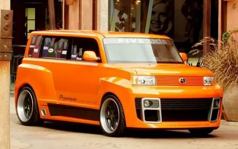 Машина scion