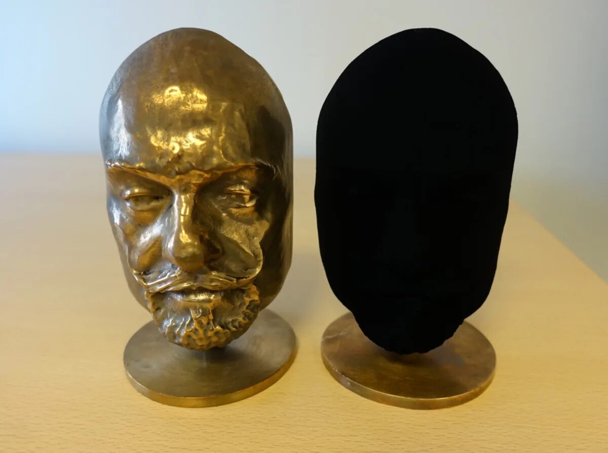Секрет vantablack. Вантаблэк 2. Вантаблэк 2. Ванта блэк. Материал поглощающий свет 99.