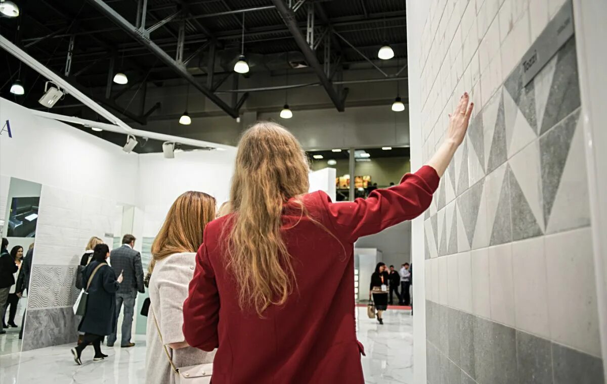 Крокус экспо 16 апреля выставка. Мосбилд 2022 участники. Стенд Unitile. Выставка MOSBUILD архитектурный лекторий. Группа компаний "Юнитайл".