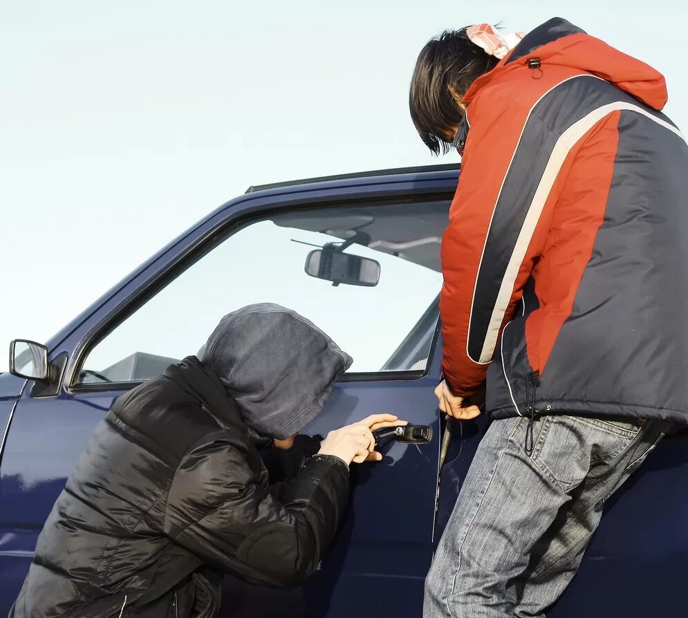 Украсть тачку. Угон автомобиля. Угонщик авто. Кража авто. Угон/хищение автомобиля.