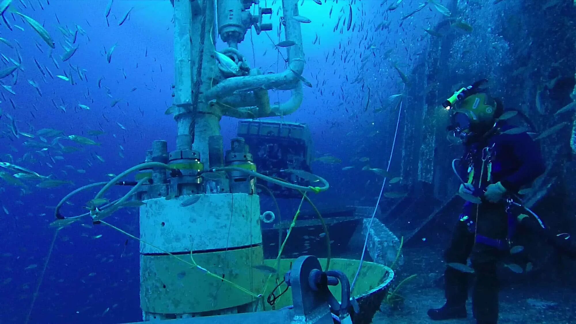 Под посейдон. Посейдон корабль под водой. Poseidon корабль под водой. Посейдон корабль фото под водой. Посейдон корабль под водой фото 2006.