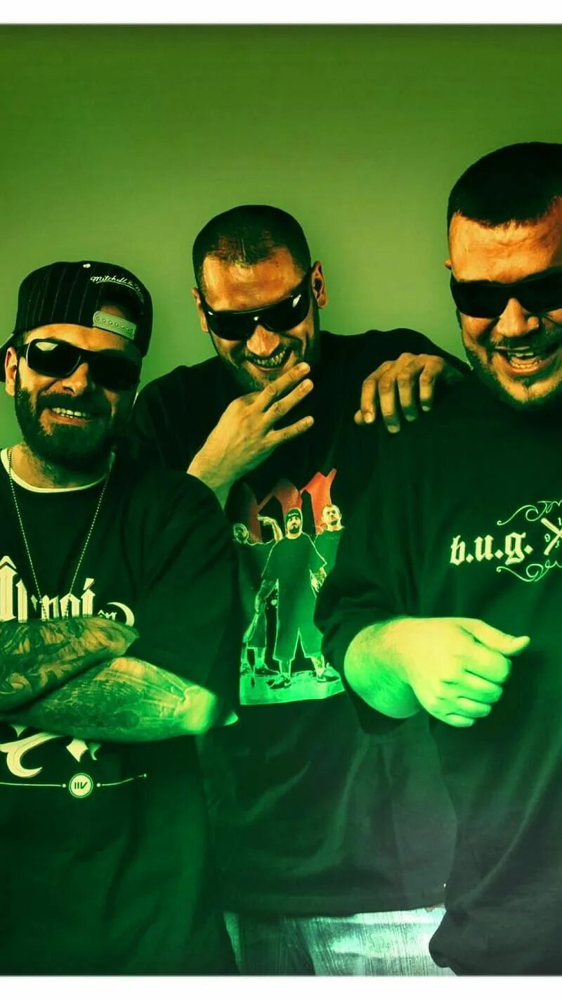 U. Bug mafia. Bug mafia lethal company. B. Bug mafia lethal company.