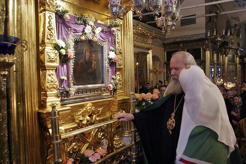 икона богородицы споручница грешных. икона споручница грешных в храме николая. храм в честь иконы споручница грешных. споручница грешных икона божией матери. храм иконы споручница грешных.