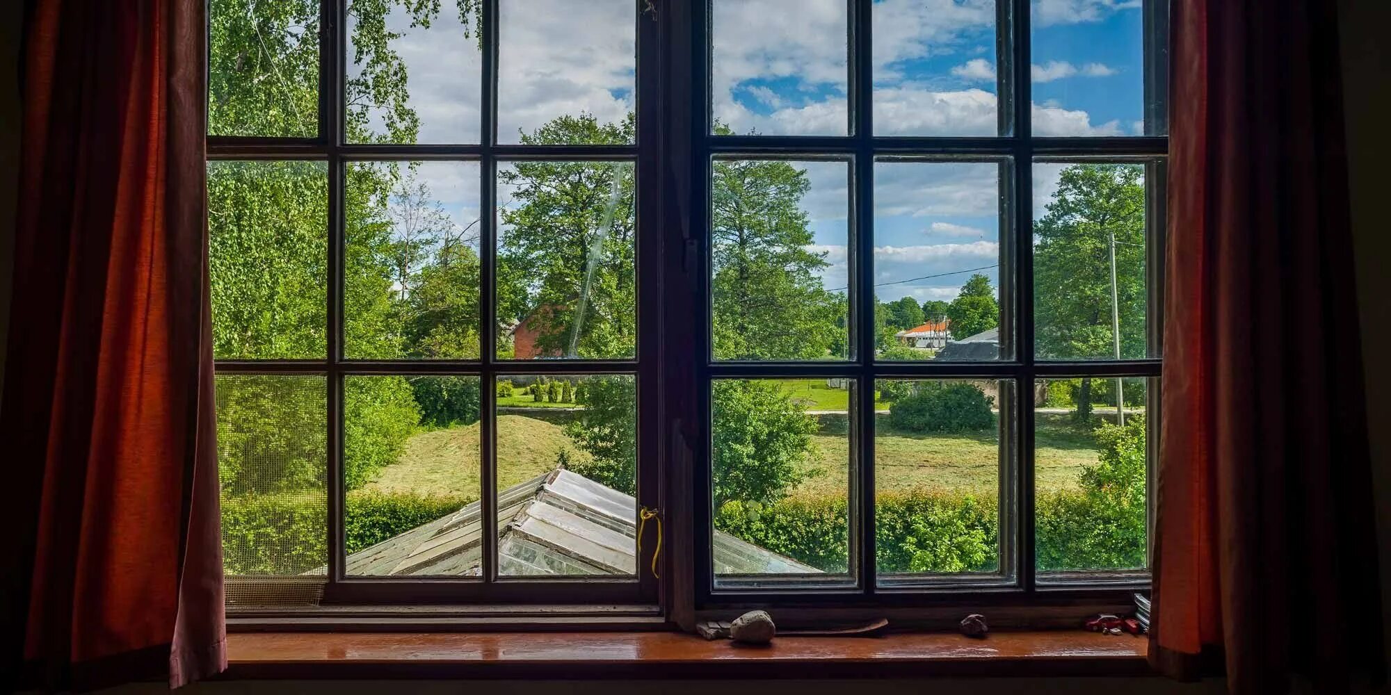 Фото окна для фотошопа. У окна. красивый вид из окна.