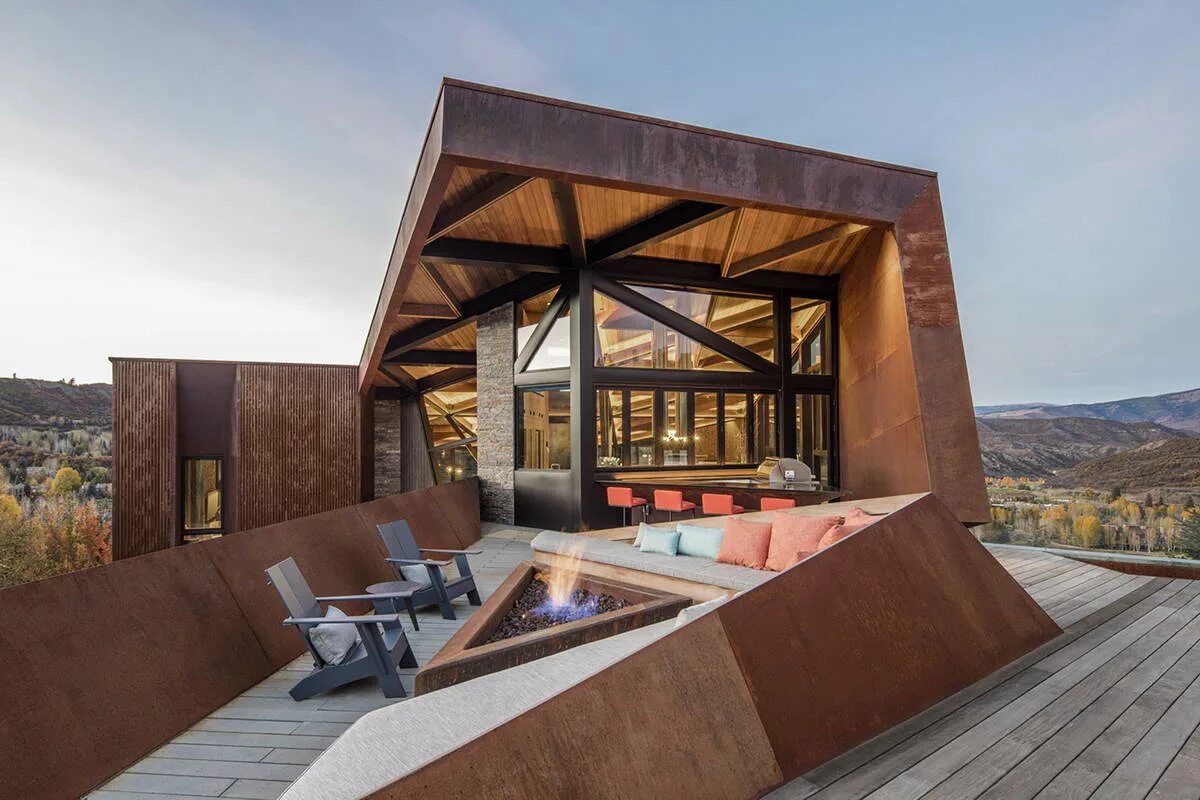 Дом непохожий на другие. «Дом в Холме» архитектора Артура Квормби. Вилла пустыне Кортен. Вилла в Мексике Кортен. Дом в Колорадо в горах.
