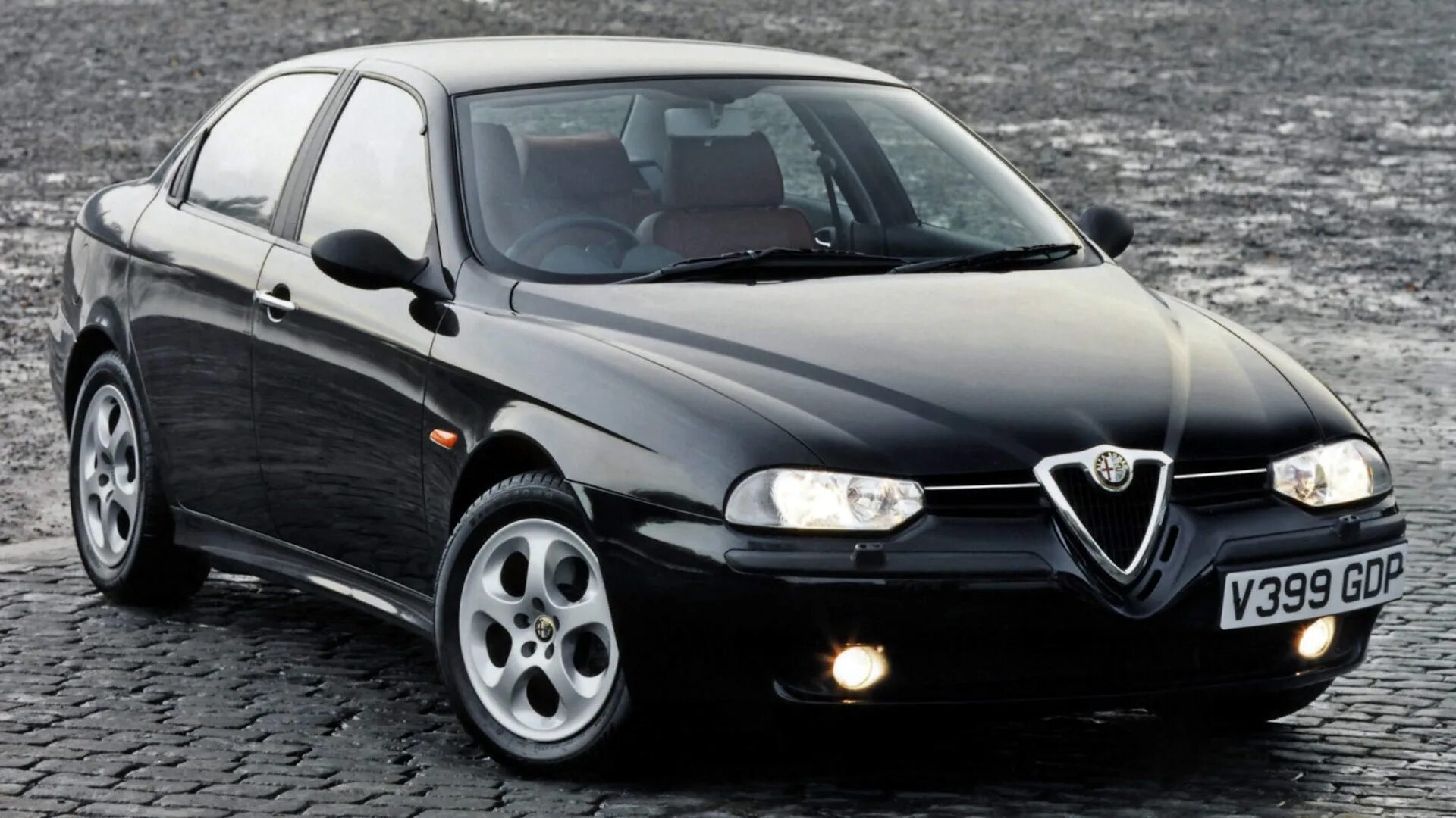 Машина alfa romeo. Alfa-romeo-giulietta 2. Альфа ромео. Альф ромео описание. Альф ромео описание.