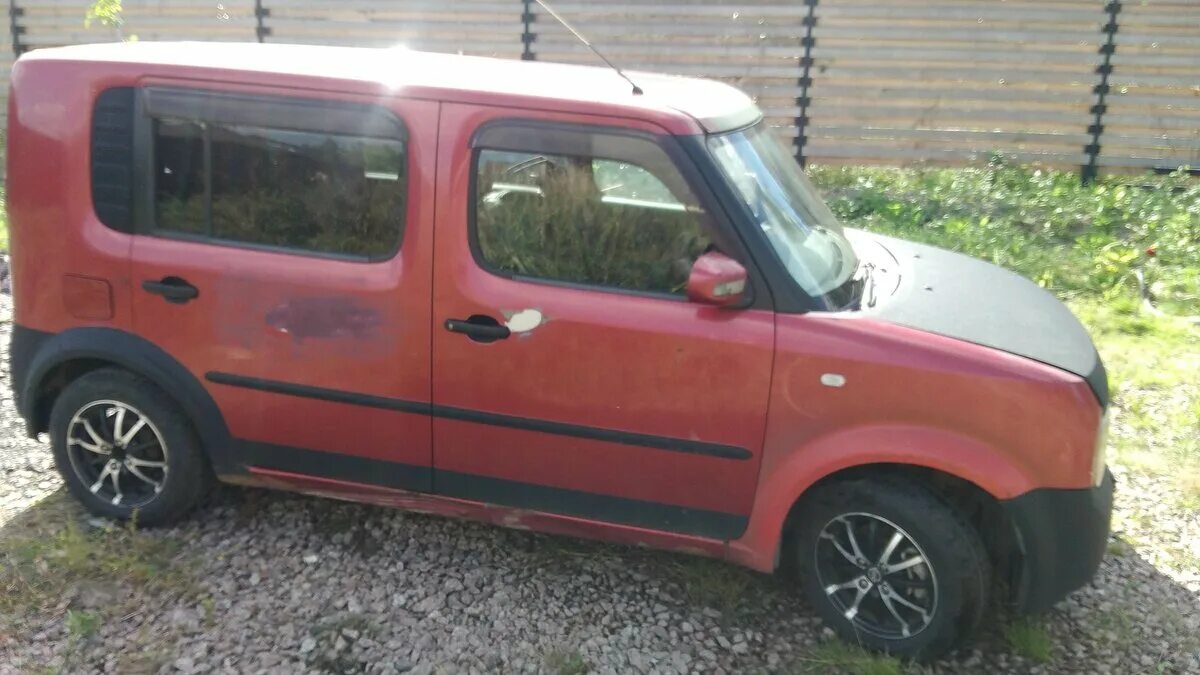 Ниссан куб z11 r16. Ниссан куб левый руль. 7. Nissan cube z12 левый руль. Ниссан куб 1996 объем0.