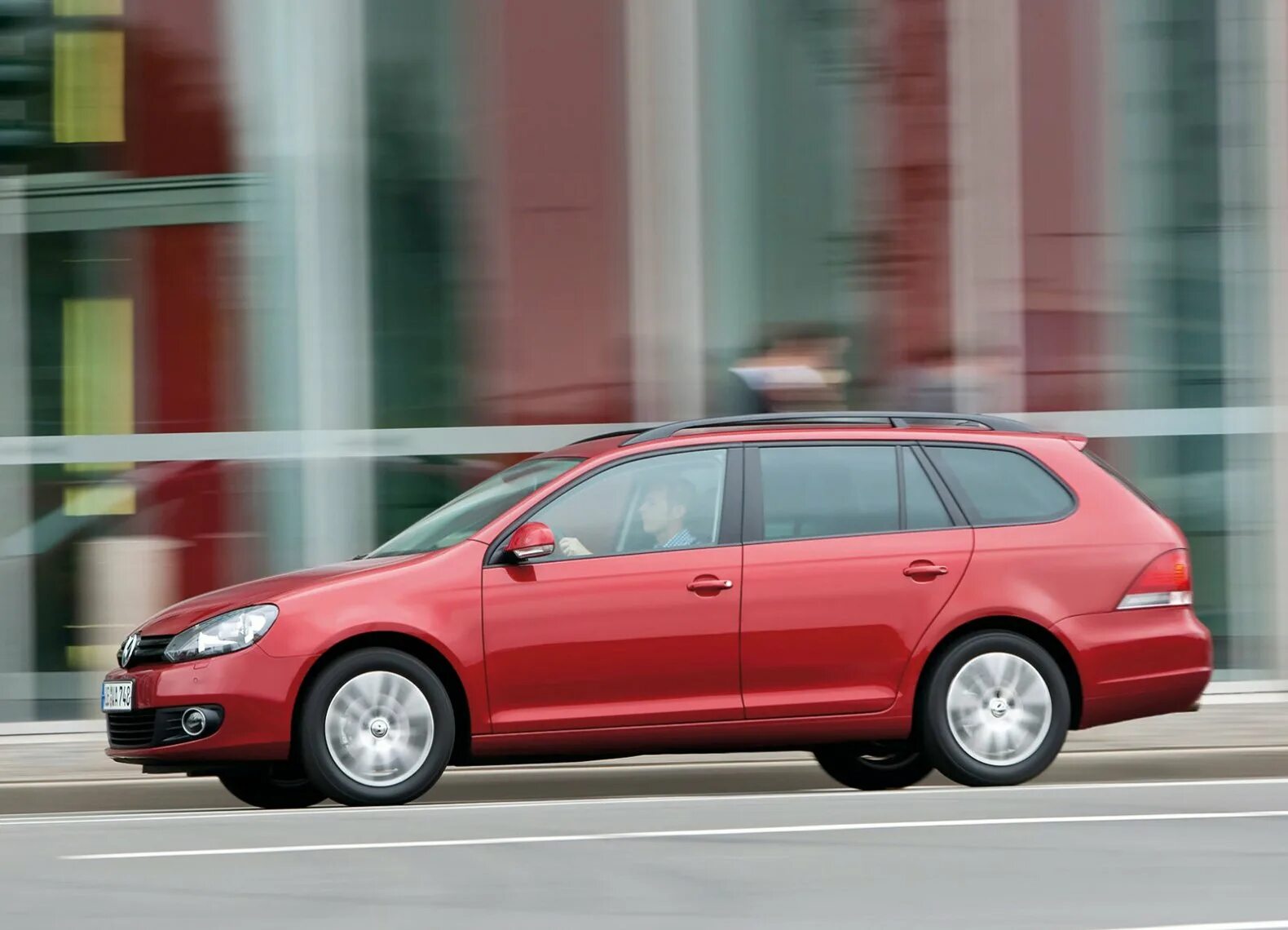 Volkswagen golf 5 универсал. Volkswagen jetta универсал 2009. First variant. Volkswagen golf 5 универсал. First variant.