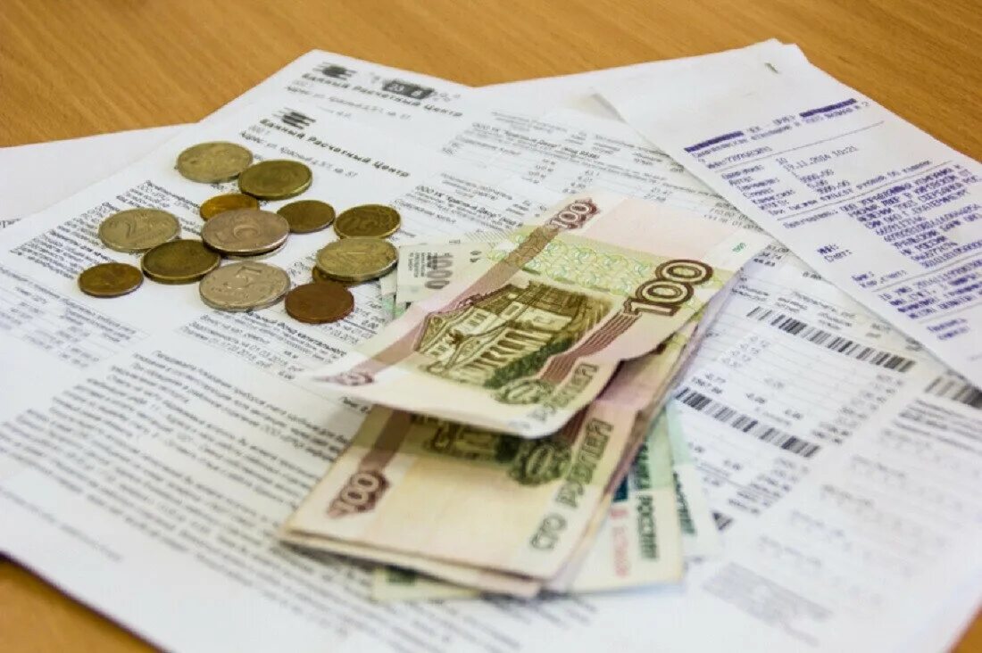 Коммунальный возврат. Коммунальный возврат. Переплата за коммунальные услуги как вернуть. Счет за коммуналку. Субсидия жку.