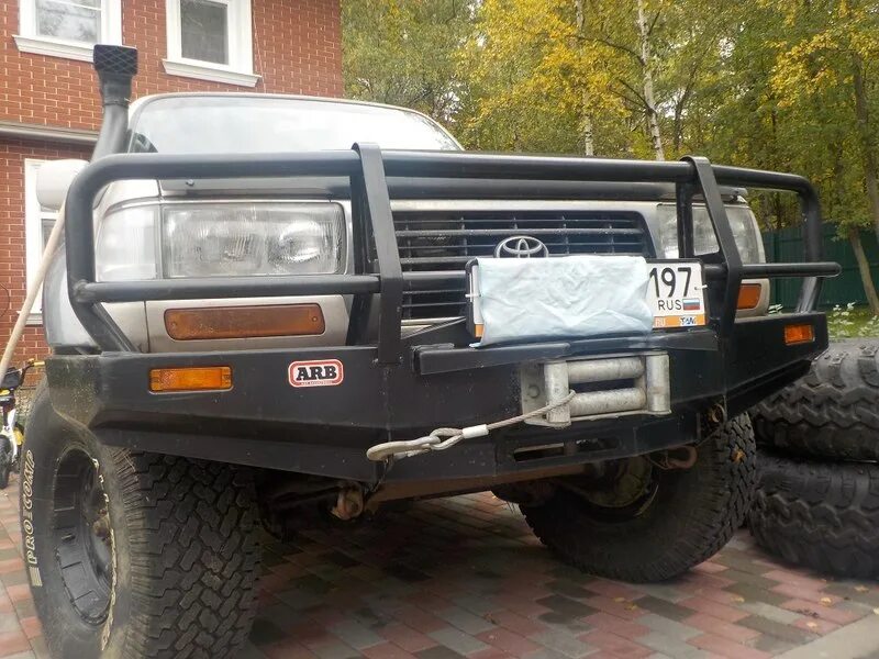 Крузер ру форум. Бампер ARB Land Cruiser 80. Бампер ARB ленд Крузер 80. Силовой бампер ARB на Toyota Land Cruiser 80. TLC 80 передний бампер.