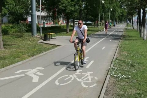 Велосипед на тротуаре можно