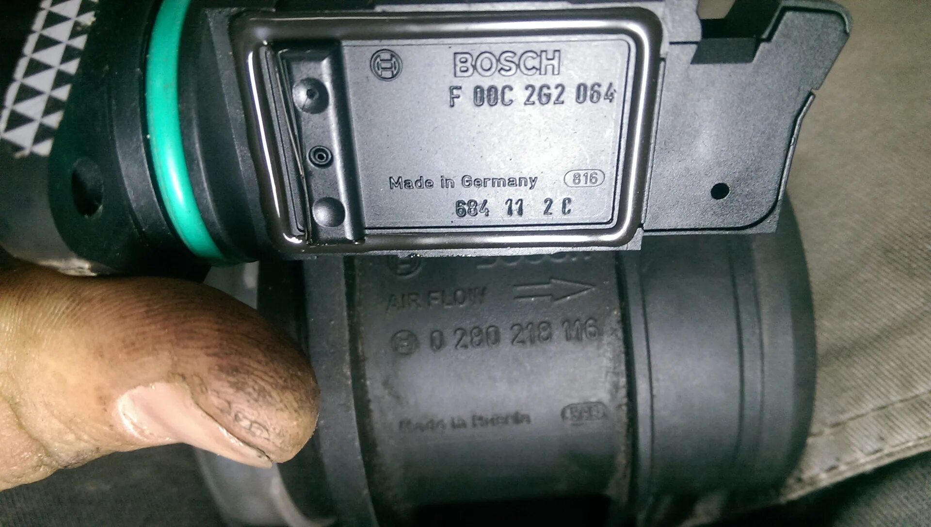 Какой купить дмрв. ДМРВ Калина 1.6 8кл. ДМРВ Калина 2 16 клапанов. ДМРВ 116 Bosch. ДМРВ Bosch f 00c 2g2 060 Озон.
