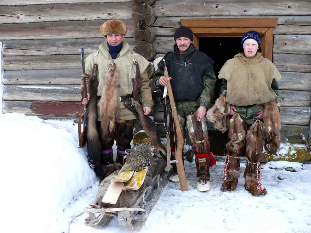 Охота в республике коми. Снаряжение охотника промысловика Коми. Коми пермяки охотники. Коми ижемцы оленеводы. Коми зыряне охотники.