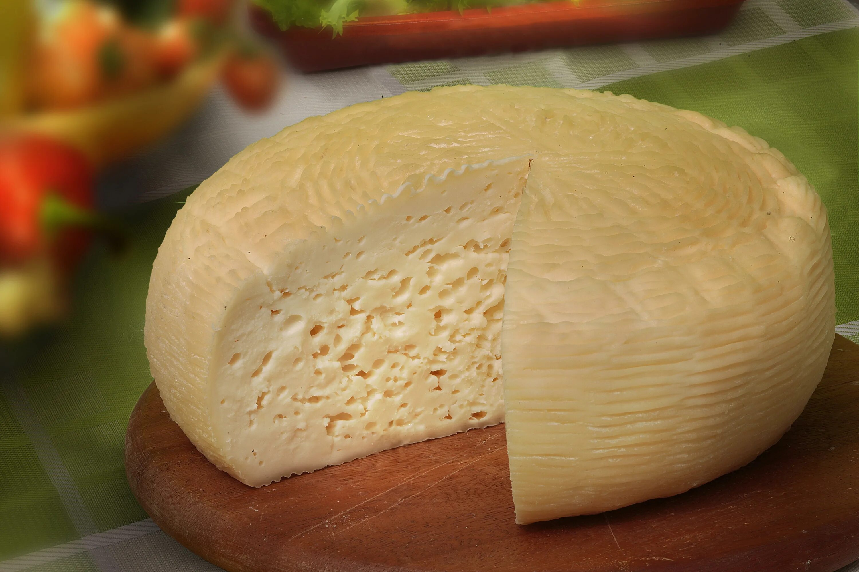 Адыгейский козий сыр. Домашний сыр. Красивый домашний сыр. Домашний твердый сыр. Купить сыр геншин