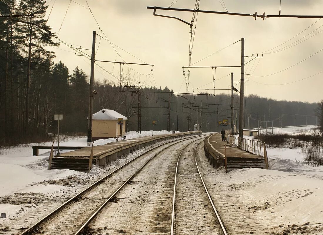 Пл луч. Платформа шарапова охота. Пл луч. Платформа луч курское направление. Станция луч чеховский район.