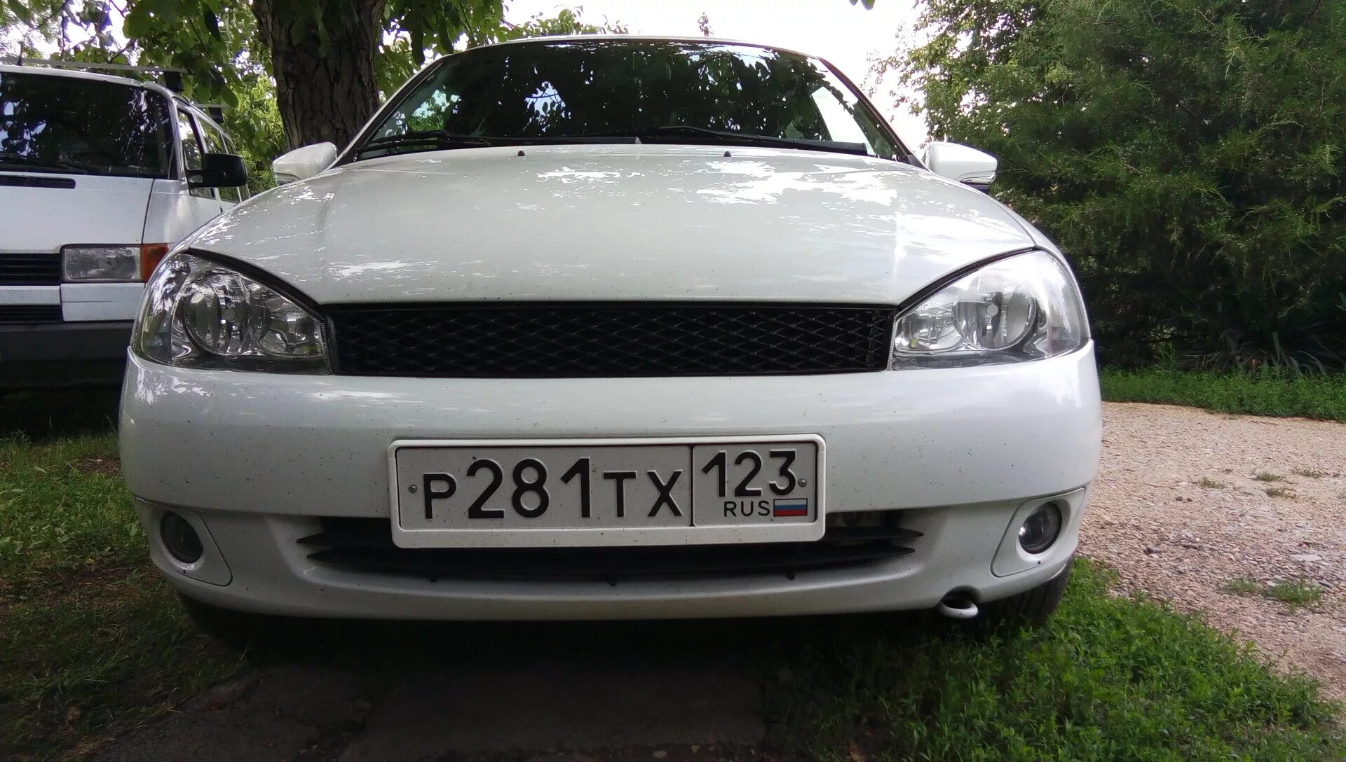 Решетка радиатора Azard Бриллиант - Lada Калина хэтчбек, 1,4 л, 2009 года стайли