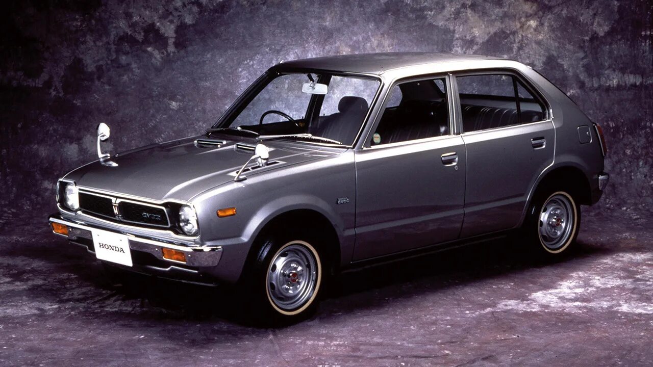 Honda civic 1972. Honda civic 1972. Honda civic 1972. 1975 года хонда. Хонда сивик 1 поколение.