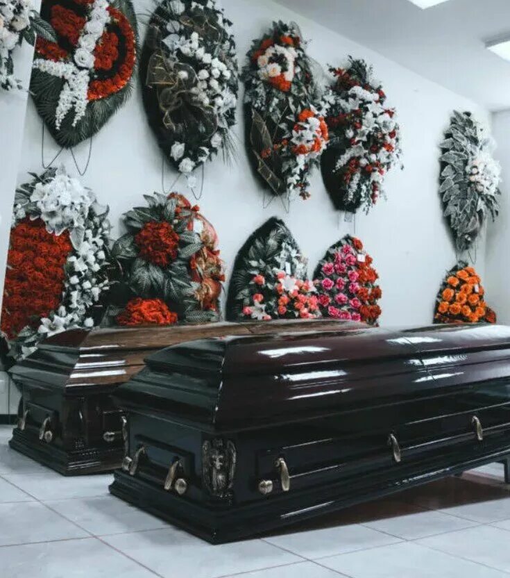 Ритуальные услуги тверская область. Похоронное бюро. Ритуальные услуги вышний волочек цвелева. Ритуальные услуги ленинск-кузнецкий обелиск. Ритуальные услуги вышний волочек.