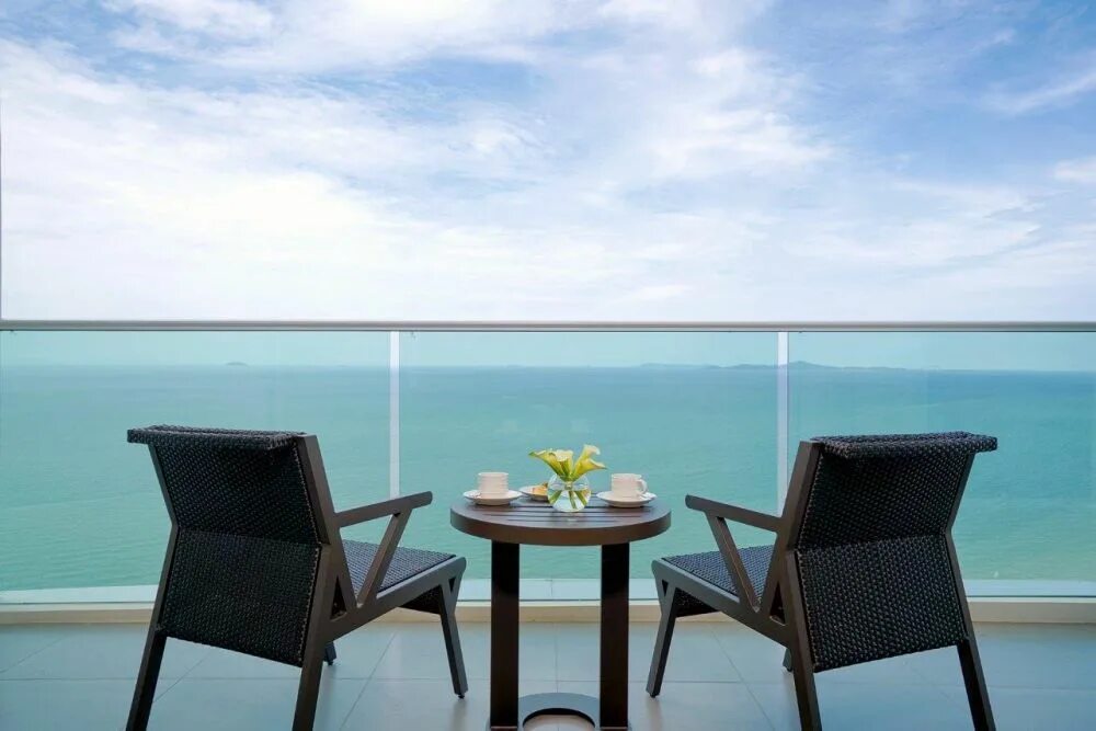 Movenpick siam hotel pattaya 5. Мовенпик сиам отель паттайя. movenpick siam hotel na jomtien pattaya 5 на-джомтьен. movenpick паттайя пляж. красивый вид на море.