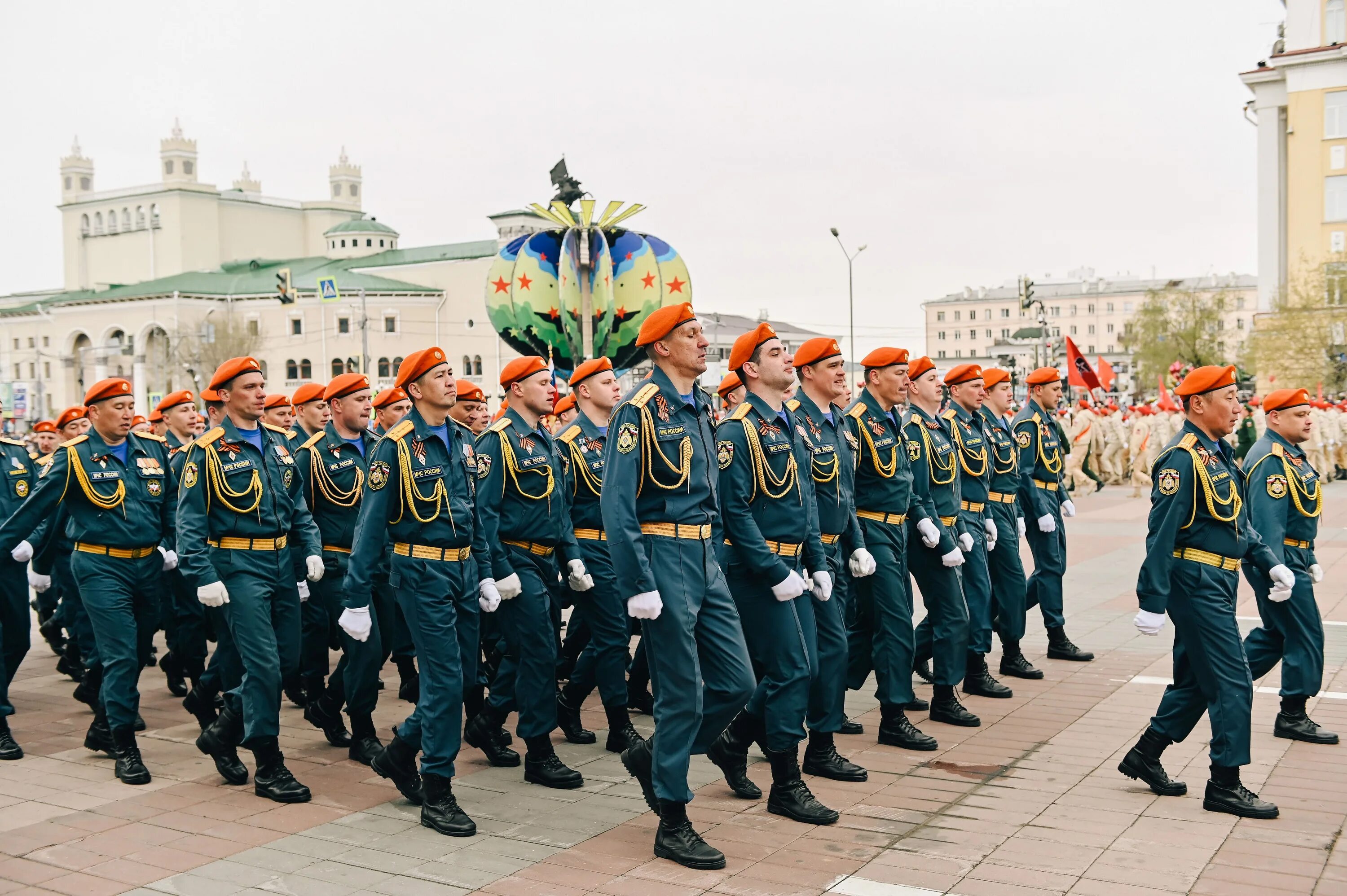 1 мая улан удэ. Парад победы улан удэ. парад 9 мая улан-удэ 2019. парад улан удэ 2025. солдаты маршируют в россии на 9 мая.