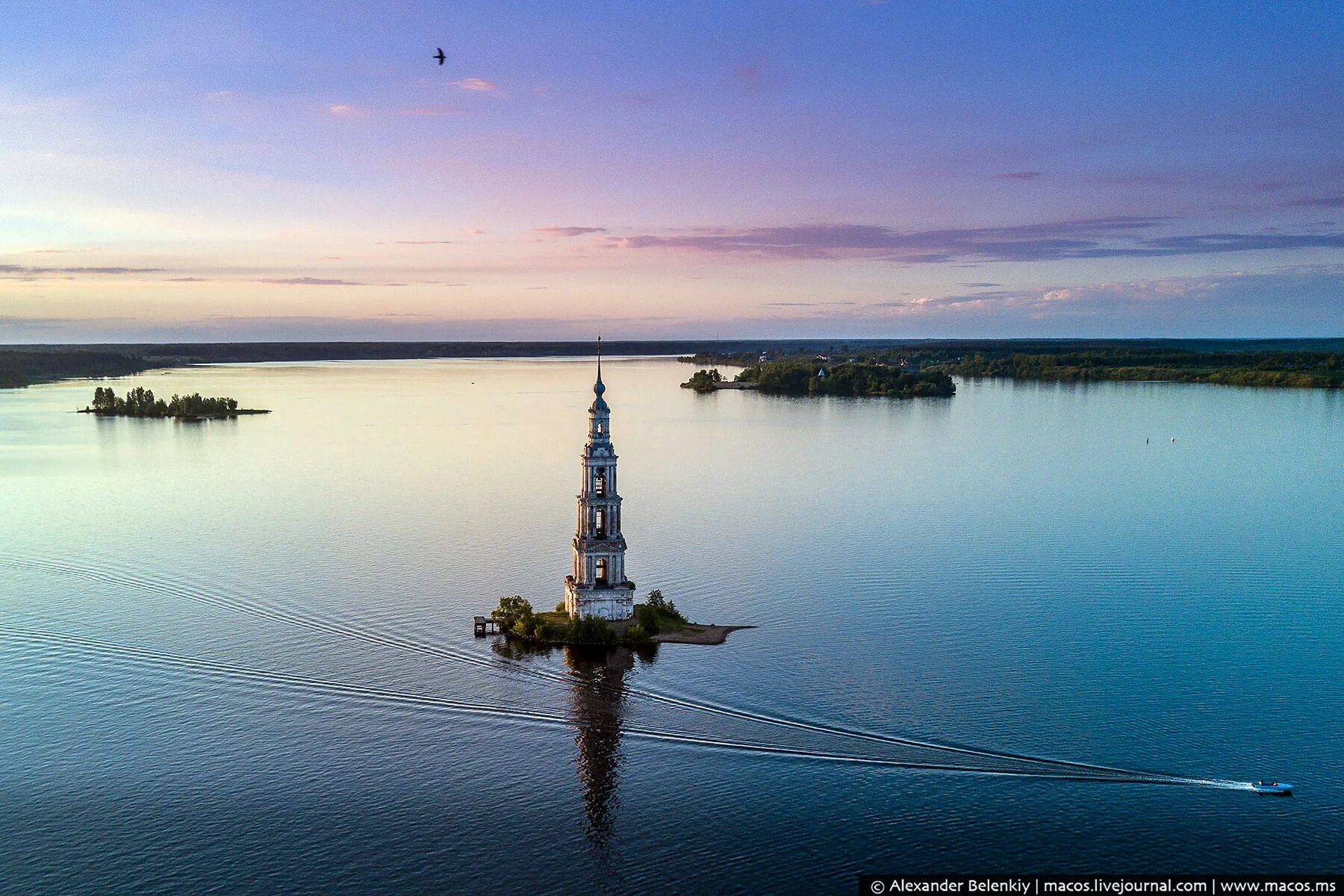 Рыбинское водохранилище есть. Асафовы острова Юрьевец. Угличское водохранилище Калязин. Колокольня Рыбинское водохранилище. Волга Рыбинское водохранилище.