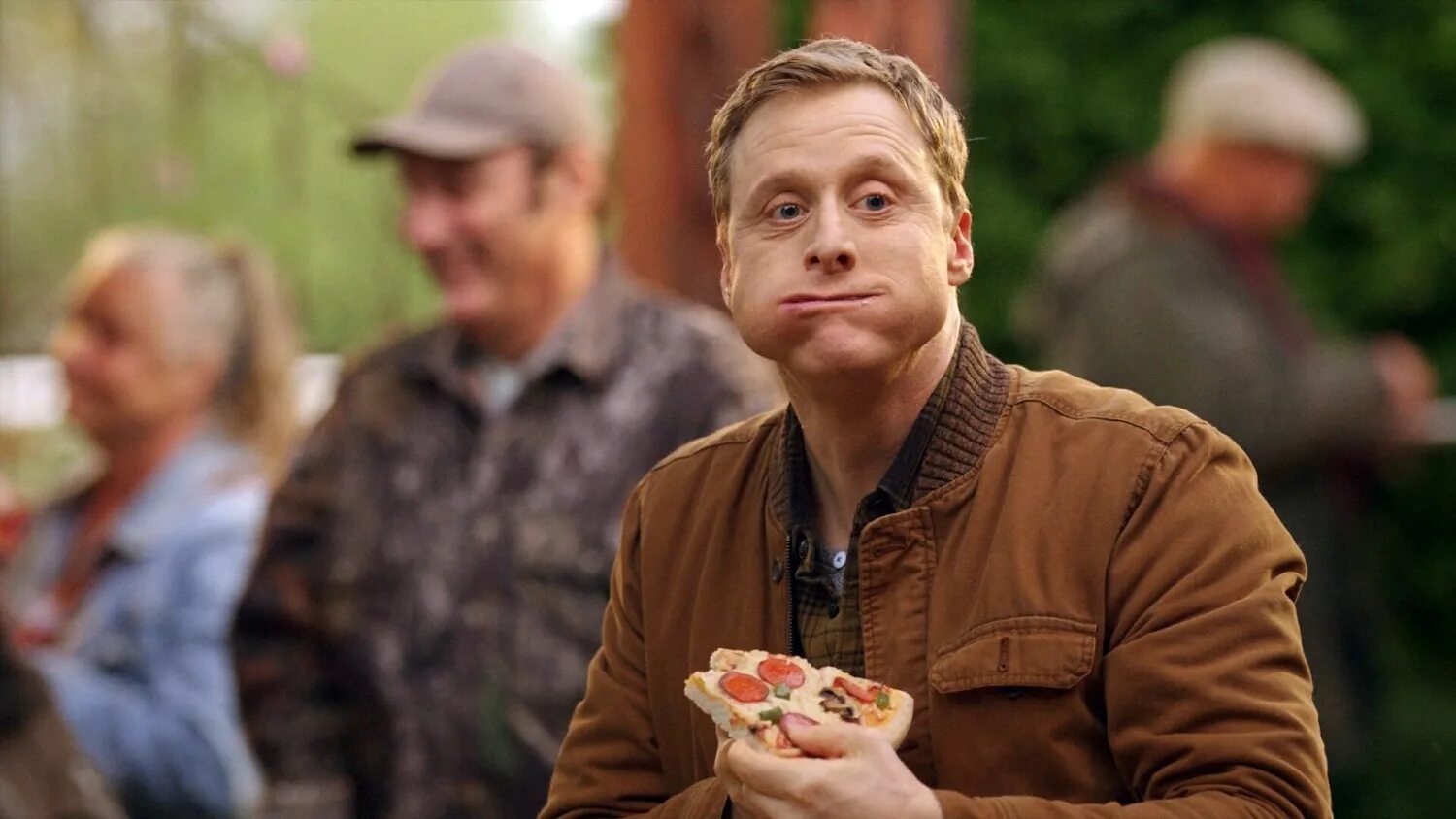 Пришелец из космоса сериал 2021. Засланец из космоса подряд. Сериал засланец из космоса город сплэш. Пришелец из космоса сериал 2021. Фильм засланец из космоса 2021.